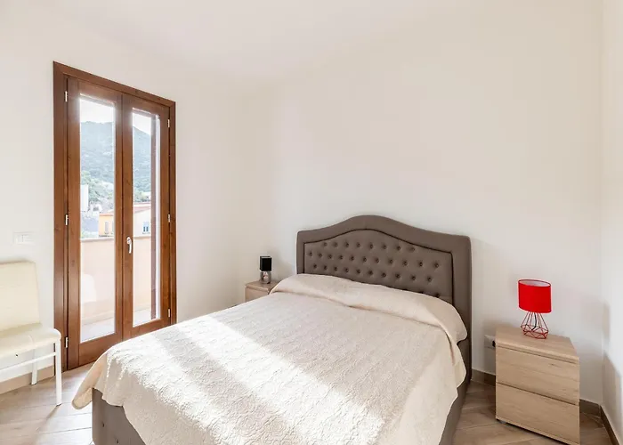 Private With Posteggio Apartment Badesi